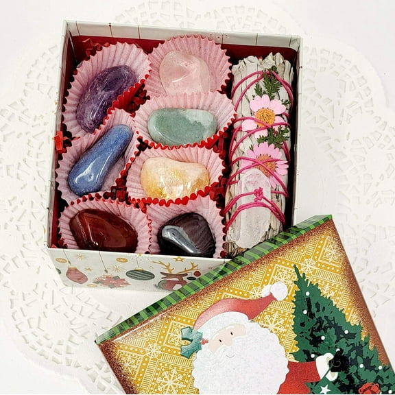 Gift Box Christmas Crystals - 7 Chakras Gift box with sage