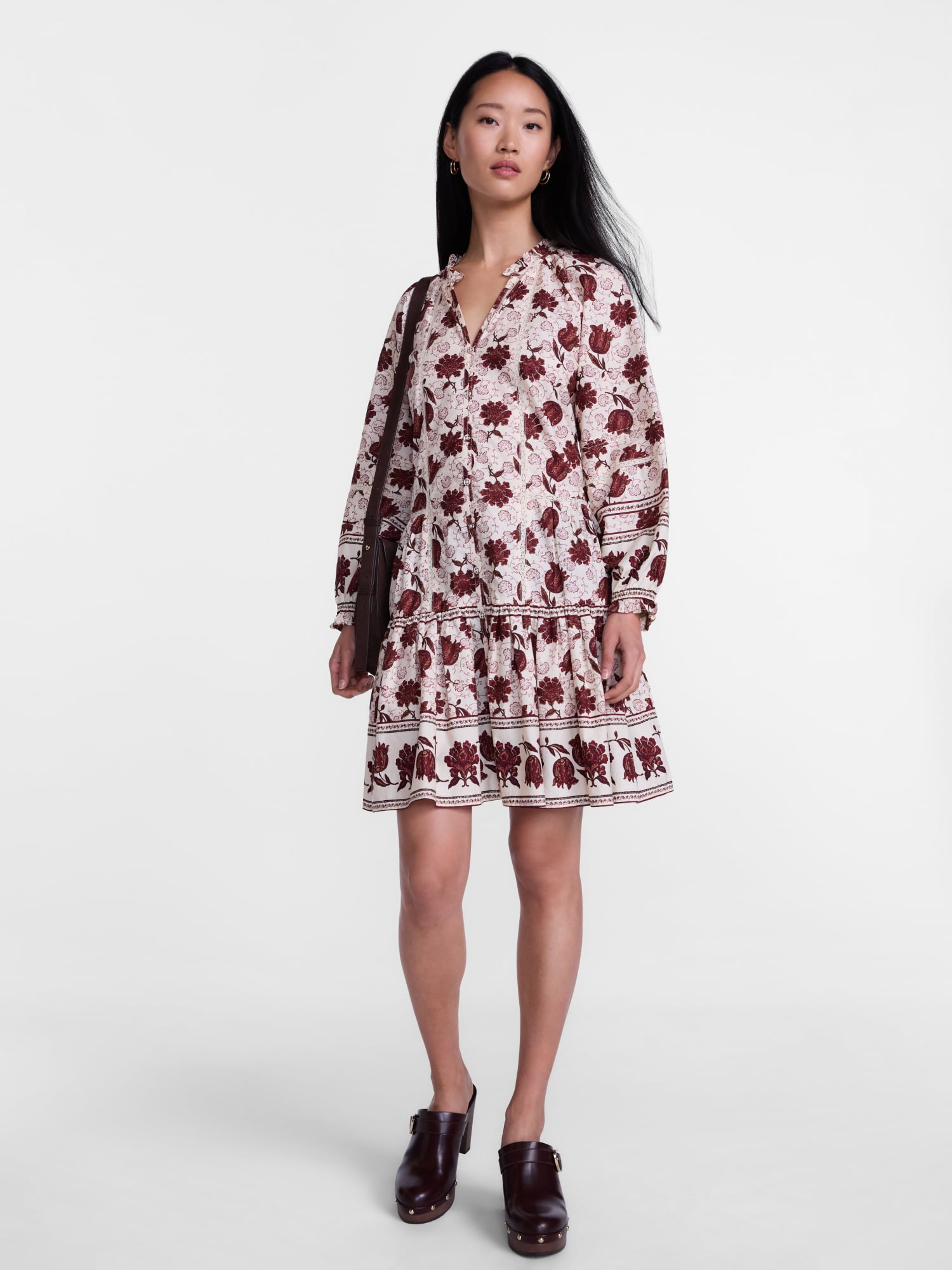 Scenario Women's and Women's Plus Tiered Hem Dress with Long Sleeves, Sizes XS-4X
