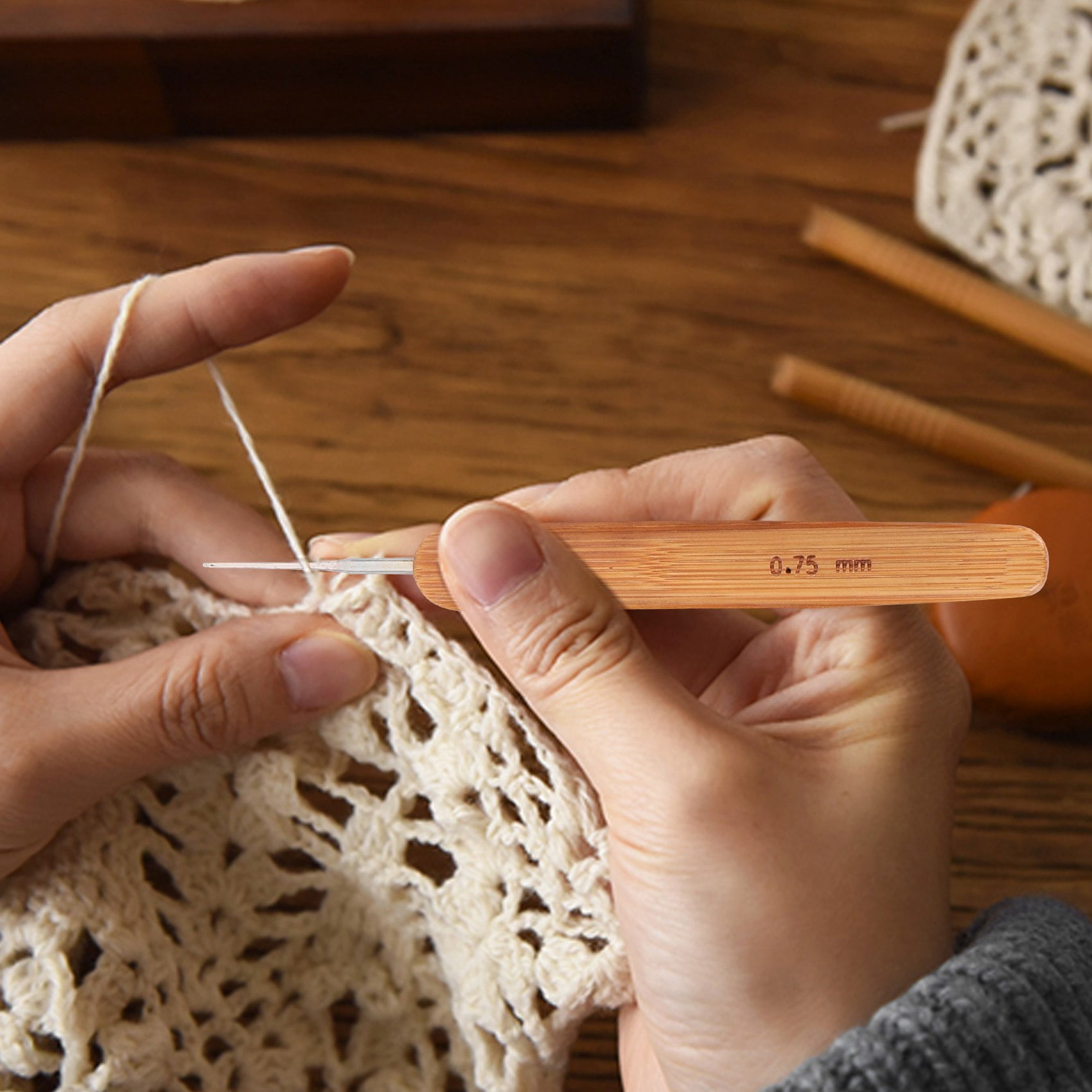 9Pcs Bent Crochet Hook Needle Set Hair Weaving Dreadlocks Crochet Needle  Latch Hook Tool for Braid Hair Carpet Making DIY Crafts