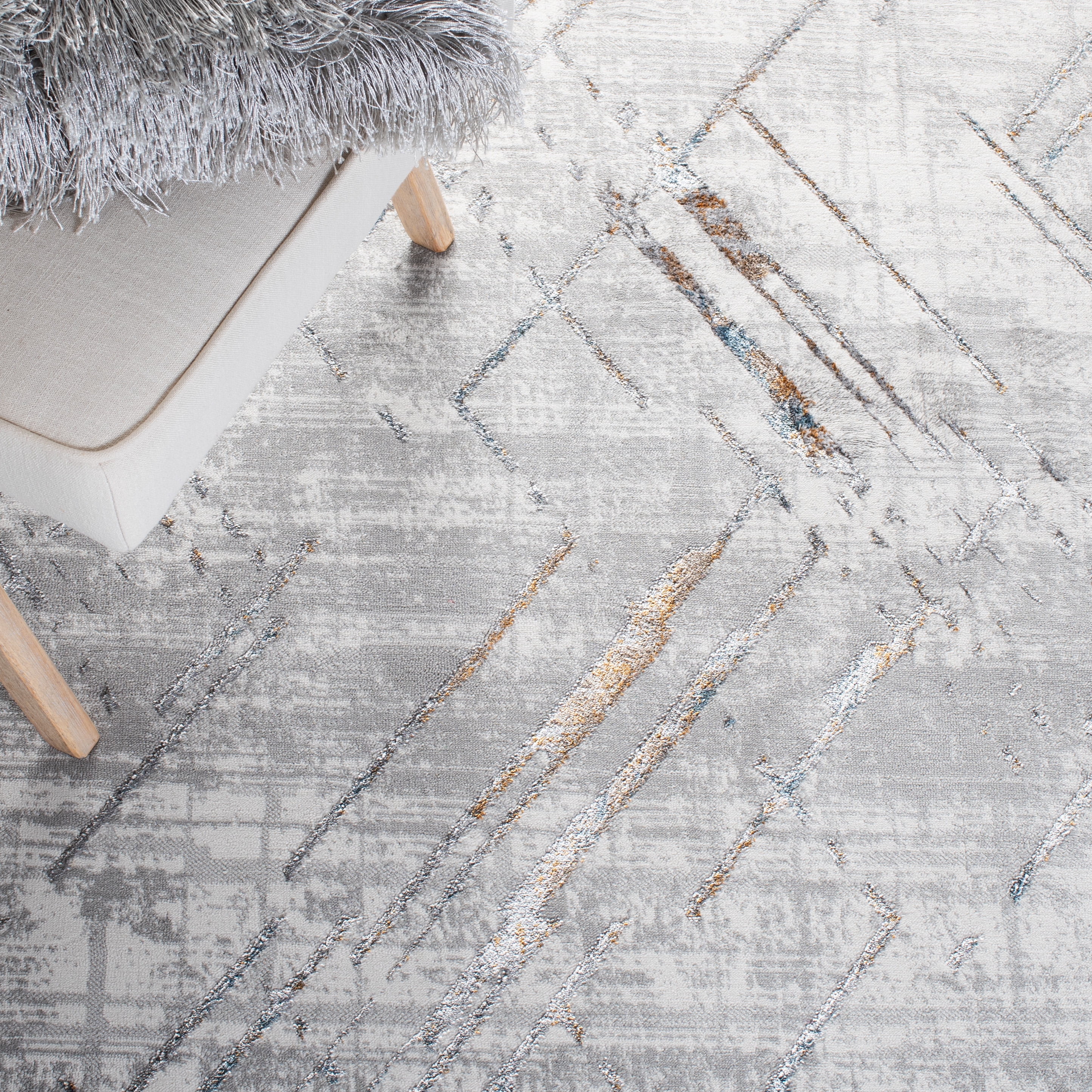 SAFAVIEH Sonoma Mattie Abstract Runner Rug, Ivory/Grey, 2'2" x 9'