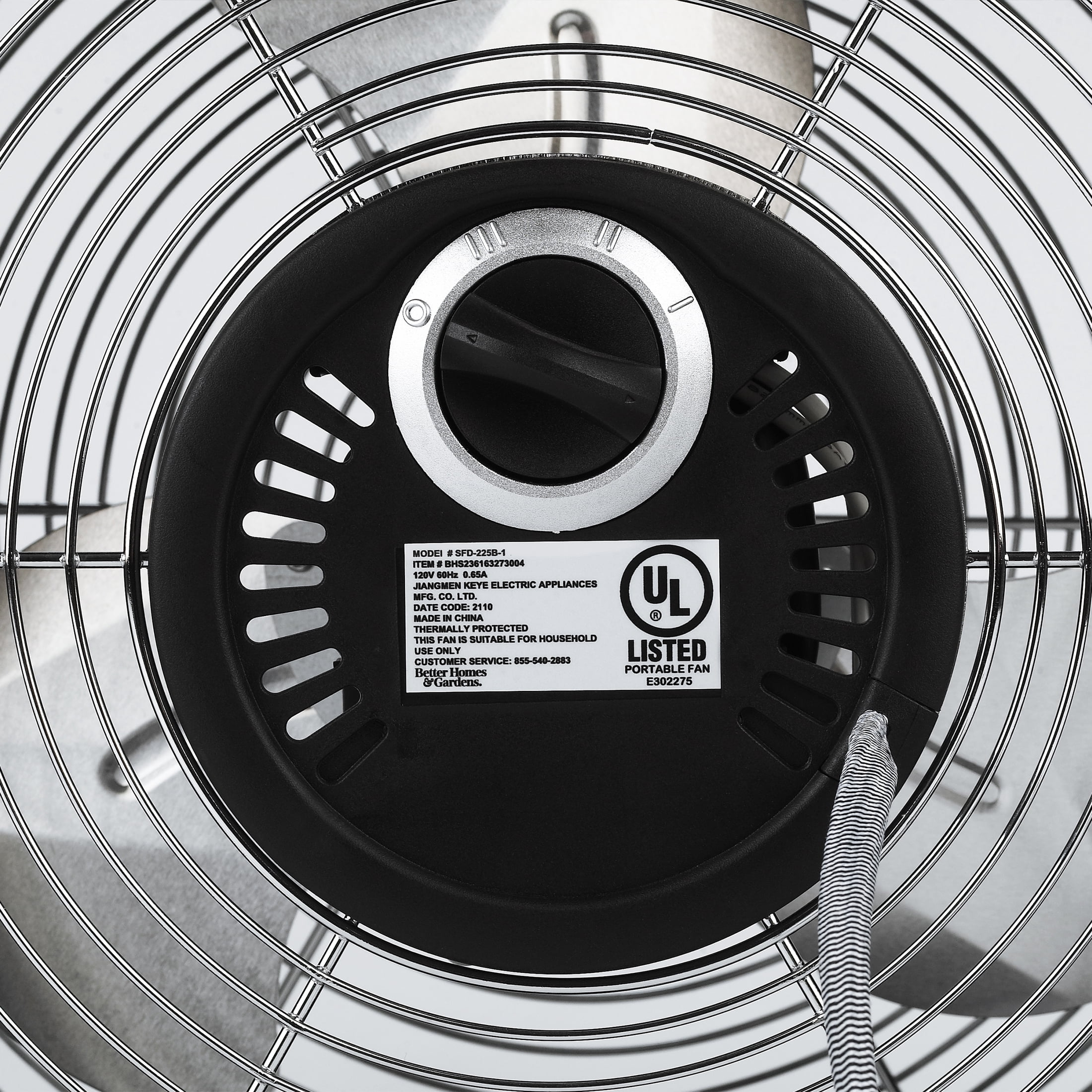 Better Homes & Gardens New 9 inch Retro Table Drum Fan Black