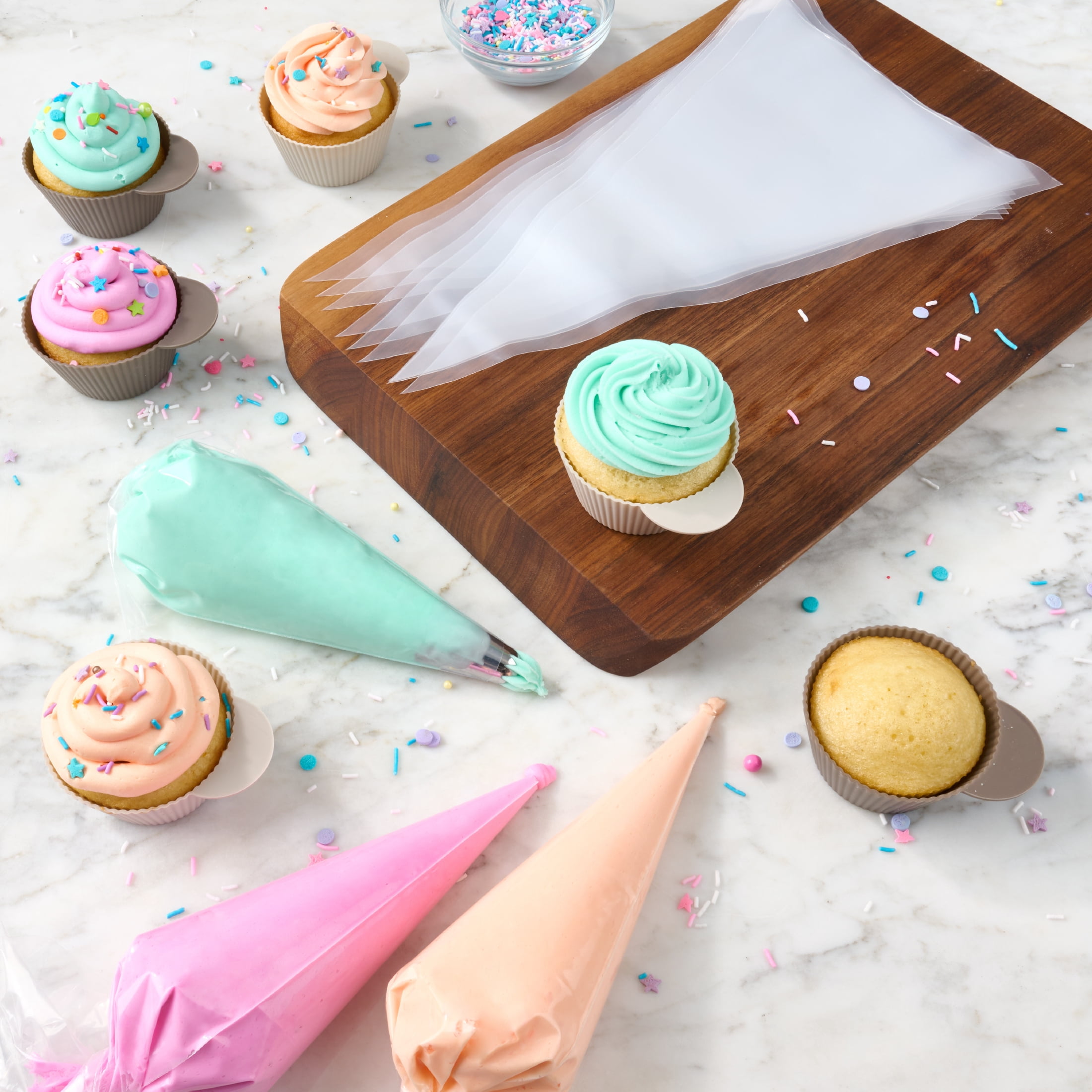 Mainstays 12-Piece Clear Disposable Decorating Bags Set, Piping Bags for Cake Decorating, Cookie Icing, Frosting & Dessert Decorating