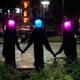 thumbnail image 5 of Brujas iluminadas con estacas Decoraciones de Halloween libre Tomados Brujas gritonas Decoración con sensor activado por sonido Con varilla Gloria Brujas gritando, 5 of 9