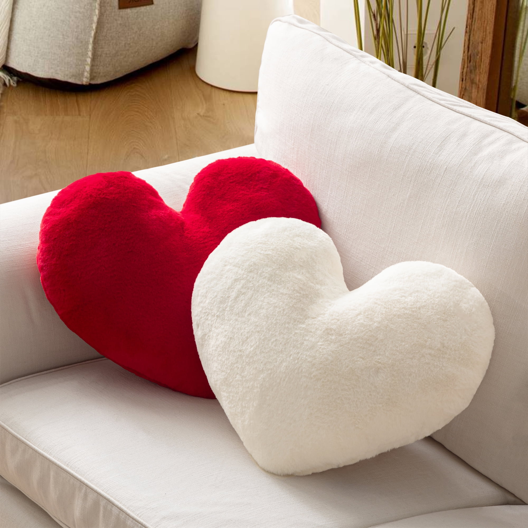 Valentine's Day Mother's Day 3D Heart Throw Pillow Plush Fluffy, Cute Soft Throw Cushion, Holiday Decorative for Home Bed Couch Heart Shape, Red, 15x17 inches