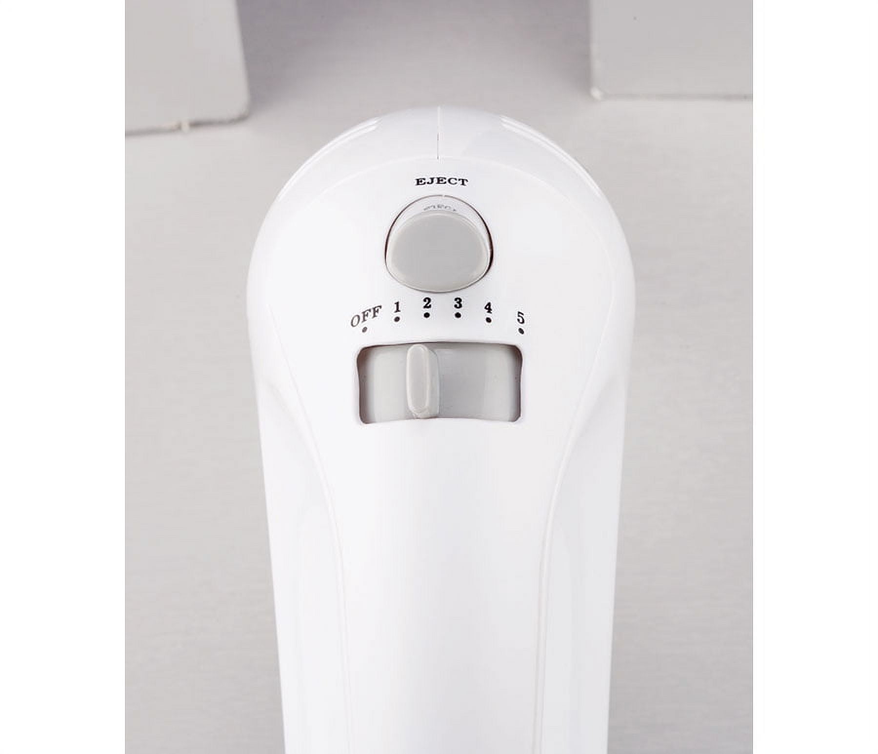 Brentwood HM-45 Lightweight 5-Speed Electric Hand Mixer, White