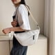thumbnail image 1 of Bolso bandolera de nailon sencillo y versátil., 1 of 6