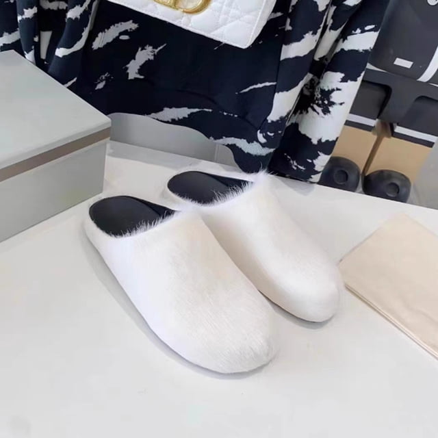 Mules Design Mode pour Hommes Mules Plates en Cuir Véritable pour Femmes Pantoufles Décontractées pour Extérieur