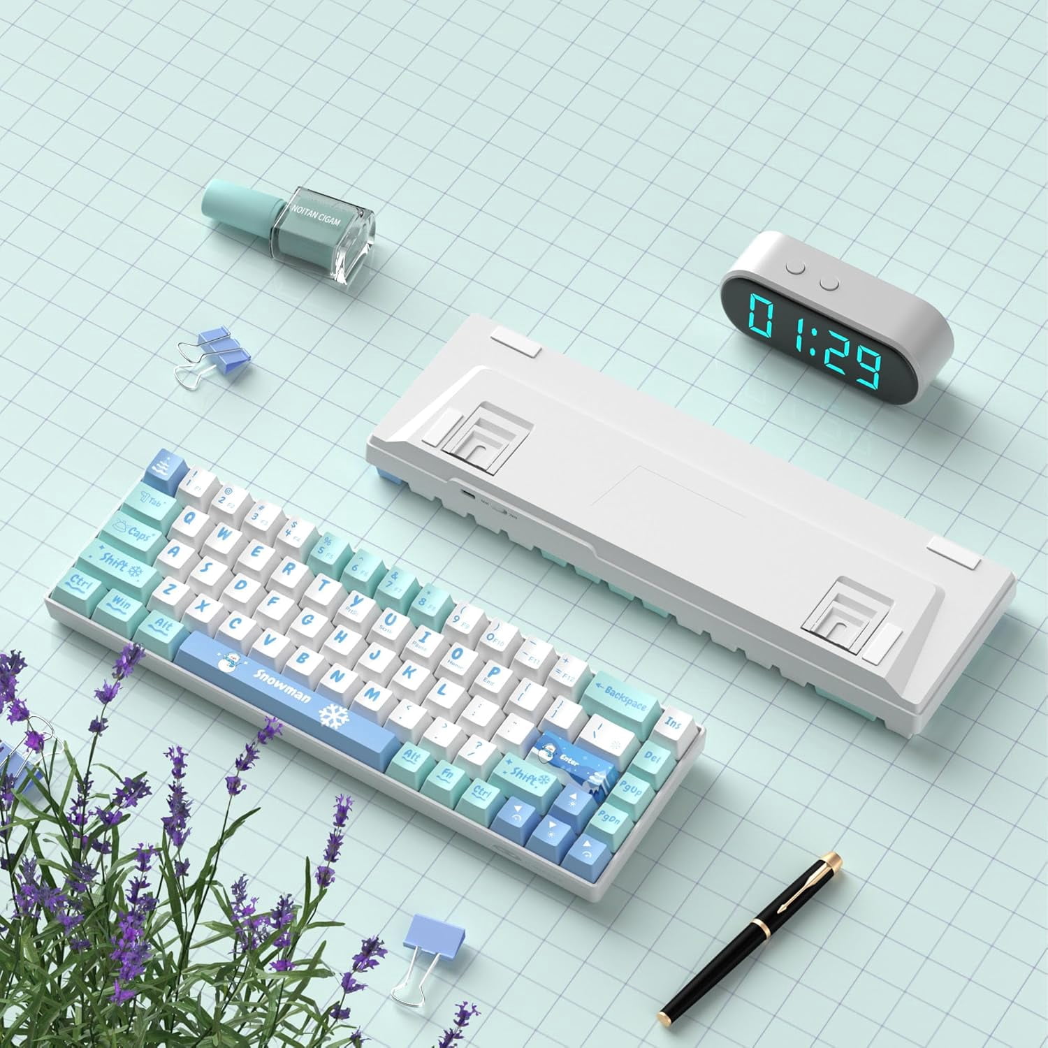 MageGee MK-Box 60% Gaming Keyboard German QWERTZ Layout, Hot-Swappable Compact Wired Mechanical RGB Keyboard with EVA Damping Foam