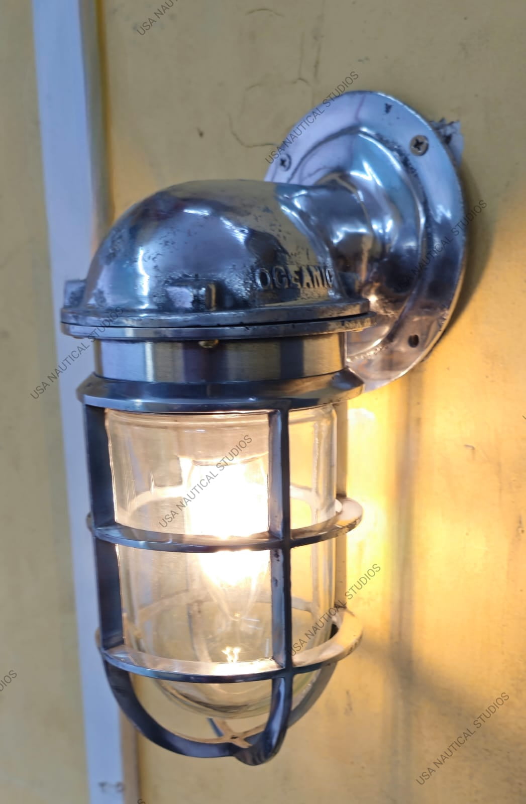 Bulkhead Oceanic Sconce Aluminum Wall Light – Industrial Nautical Style, Indoor/Outdoor Fixture