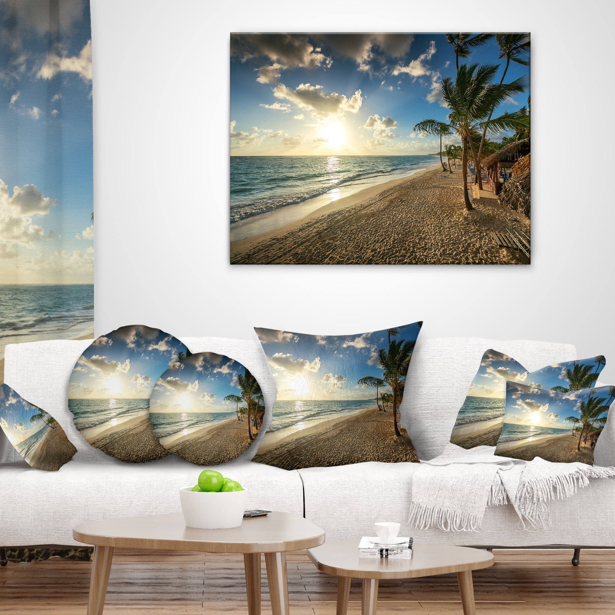 Designart Beautiful Caribbean Vacation Beach - Beach Throw Pillow - 18x18