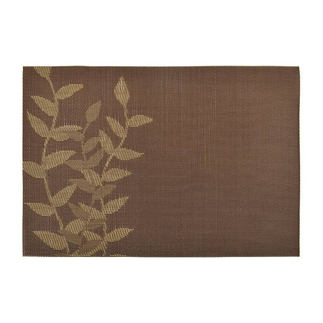 Mantel Individual Mainstays Hojas Fondo Chocolate con diseño de hojas café sobre fondo chocolate, lavable y resistente, ideal para proteger la mesa de manchas y derrames en el cuidado del hogar, y adecuado para uso diario y fácil almacenamiento.
