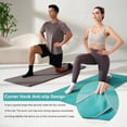 thumbnail image 4 of Toalla de Tapete de Yoga YR con Líneas de Alineación, 72''x24'' Toallas de Yoga Calientes Antideslizantes para Entrenamiento de Gimnasio de Pilates, Verde Azulado, 4 of 8