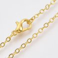 thumbnail image 1 of Collar de cadena de latón minimalista (5 unidades) con cierre de mosquetón. Ideal como regalo de boda o cumpleaños. Color dorado. Medidas: 60-62 cm (23,6-24,37 pulgadas)., 1 of 4