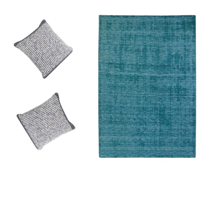 3 Piece Area Rug and Throw Pillow Set 