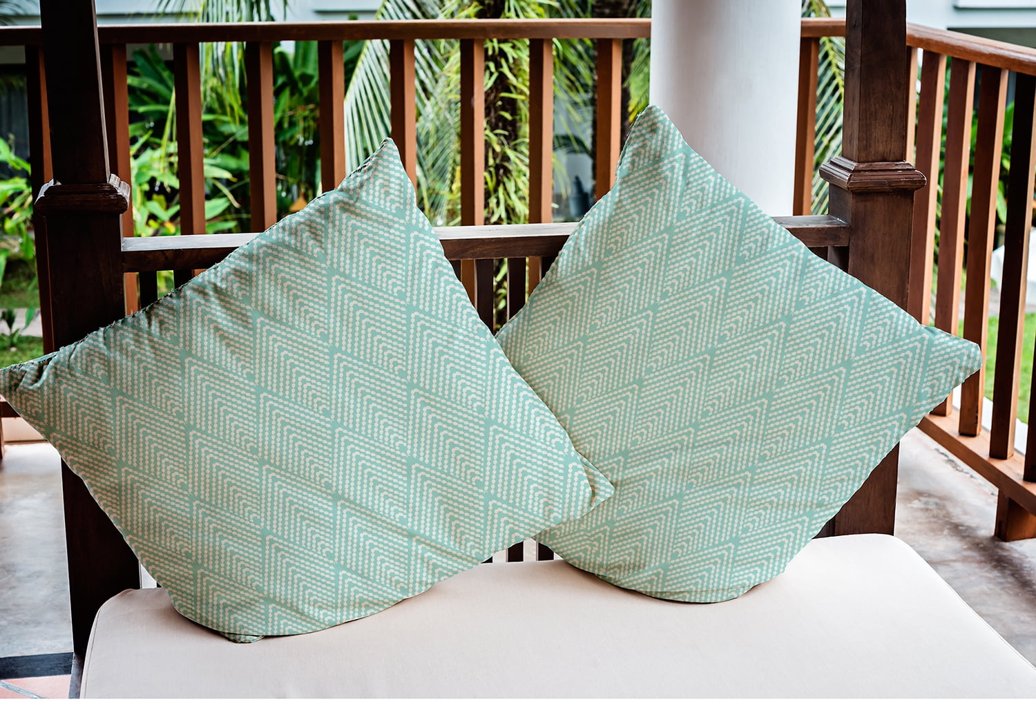 20" x 20" Simply Daisy Lifeflor Diamond Polyester Indoor/Outdoor Pillow, Wave Top Blue Qty 1