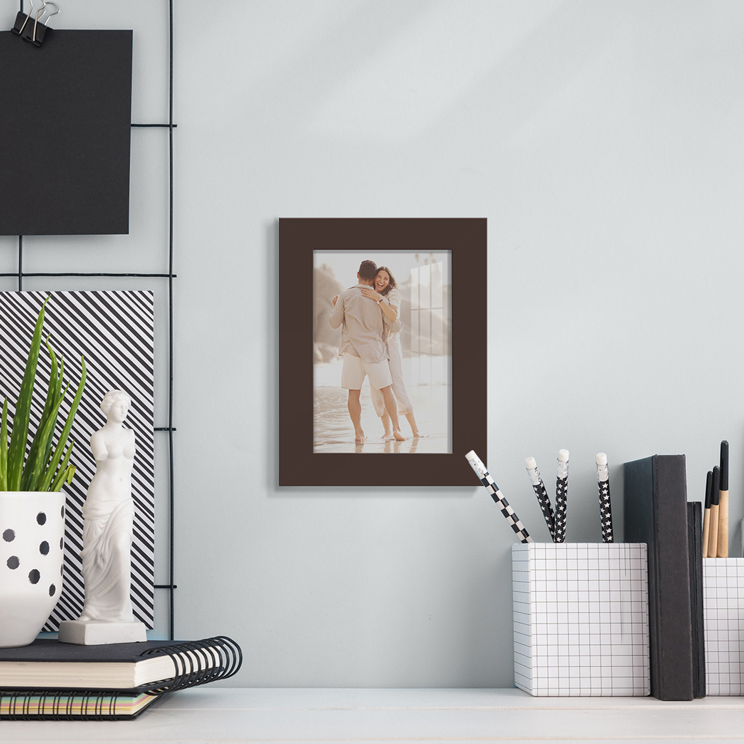 Modern 3.5 in. x 5 in. Brown Picture Frame (Set of 2)