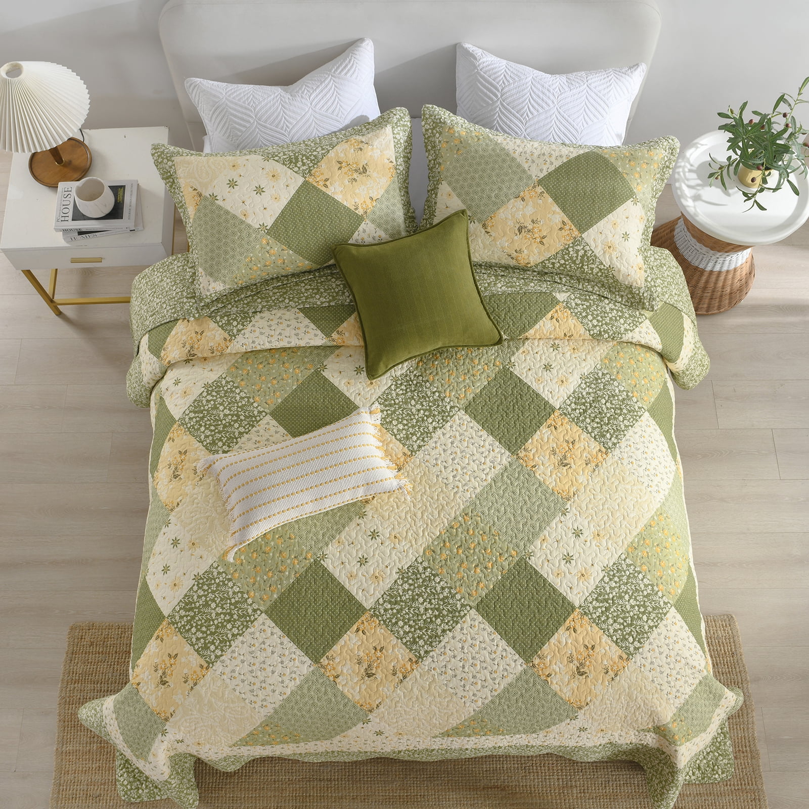 PANGUSHAN 100% Cotton 120"x120" Oversized California King Bedspread Coverlet Quilt Set, Cal King Quilted Bedspread Extra Large Wide Quilt, Floral XL Bed Spread Lightweight Comforter, 3pc, Green/Cream