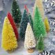 thumbnail image 5 of 8 piezas de mini pinos navideños artificiales de varios tamaños, árboles coloridos para adornos de escritorio para el hogar, decoración de mesa de fiesta de Navidad, 5 of 5