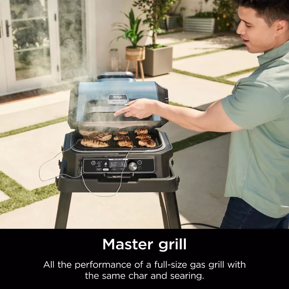 Ninja Woodfire Pro Connect™ Premium XL Outdoor Grill & Smoker