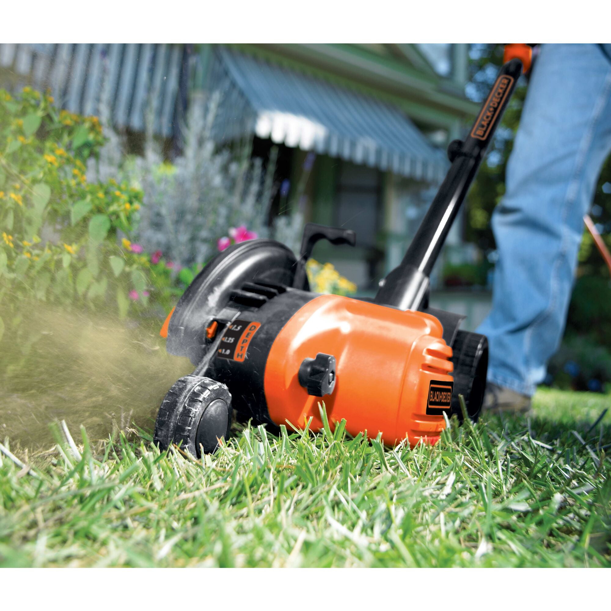 BLACK DECKER Electric Trimmer LE750 2 In 1 Edger and Trencher 12 Amp Walmart