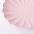 thumbnail image 2 of Platos de fiesta Meri Meri, 48 unidades, rosas, compostables, 2 of 3