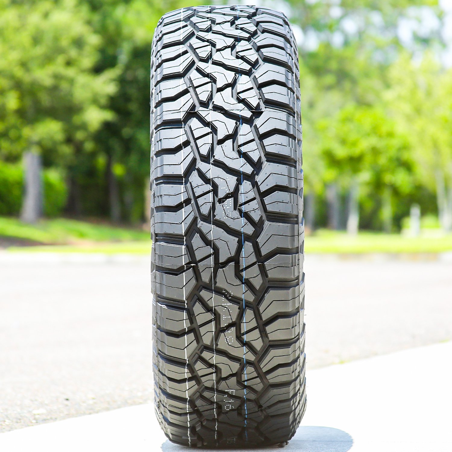 Armohero MontarVort R/T LT285/65R18 E/10PLY Light Truck & SUV Tire