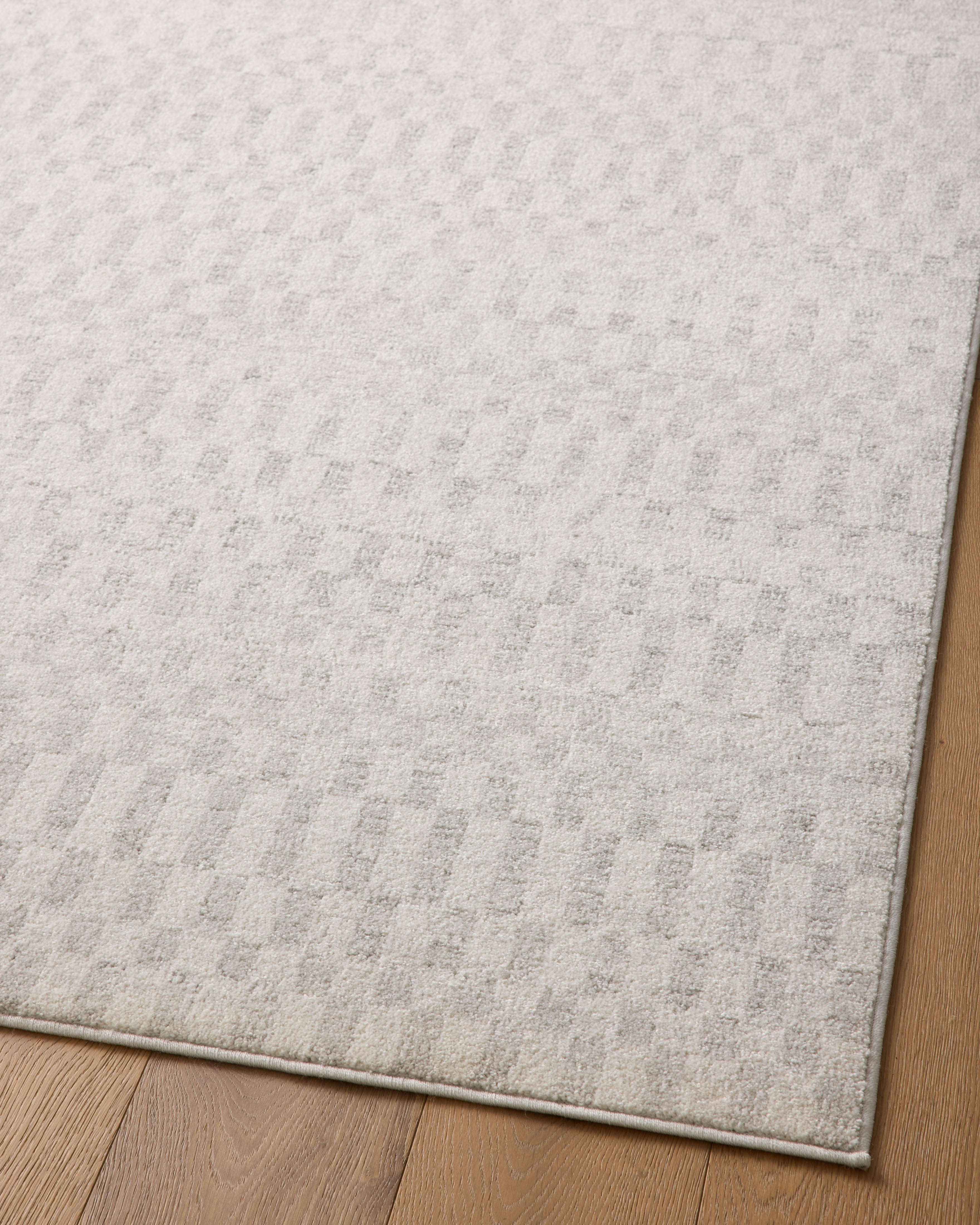 Loloi Kamala Ivory / Grey 2'-7" x 8'-0" Runner Rug