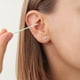 thumbnail image 4 of Hilo dental desechable con aroma a rosas para la limpieza de orificios y el cuidado posterior de los piercings en las orejas, 4 of 8