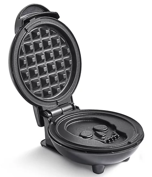 skull shaped waffle maker