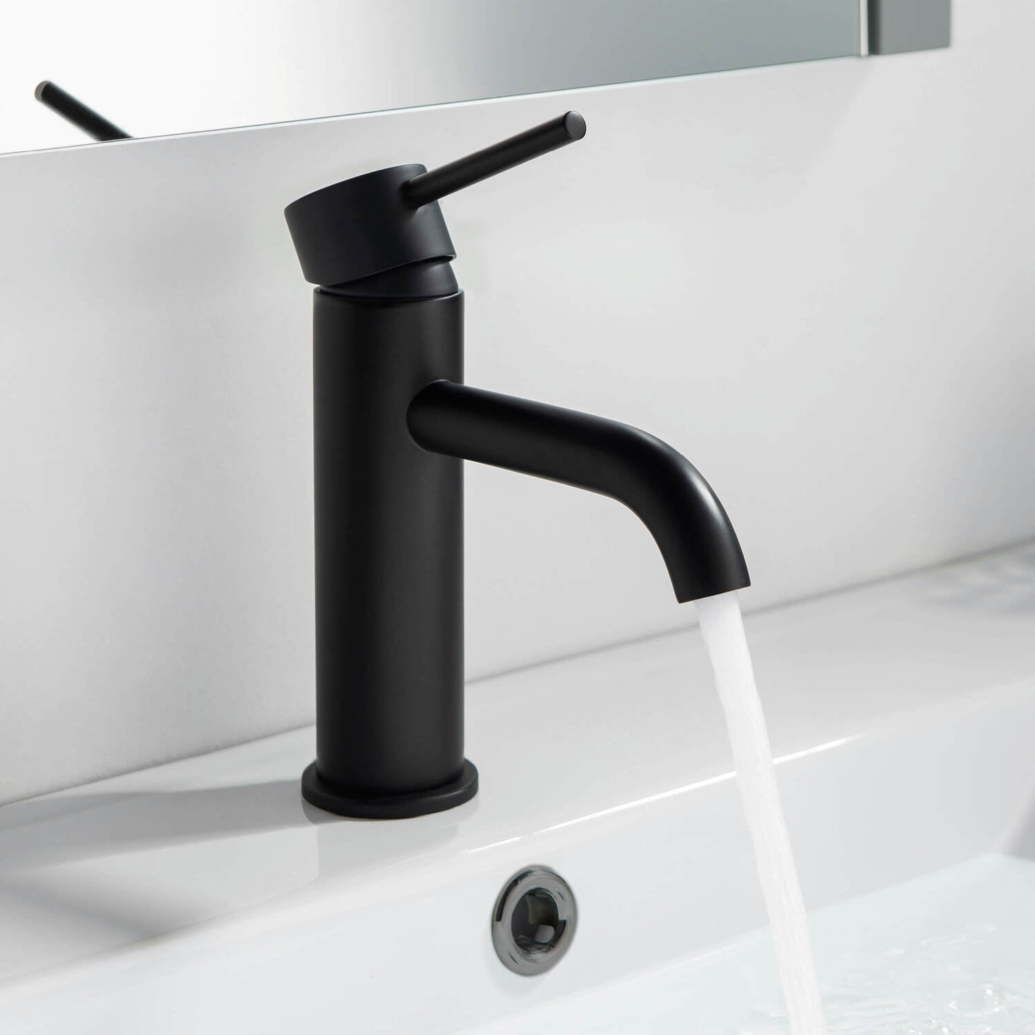 Kibi Single Handle Bathroom Sink Faucet with Pop Up Drain