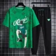 thumbnail image 4 of Conjuntos de pantalones de jogging superiores Ropa deportiva Ropa de hombre Chándal negro Camiseta estampada Trajes deportivos de manga corta para hombre Ajuste regular, 4 of 5
