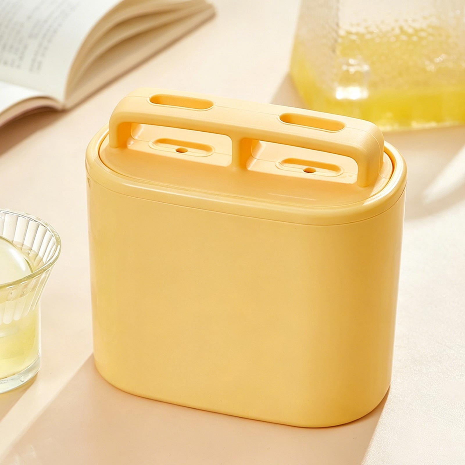Leakproof Round Ice Ball Mold, Flexible Silicone Freezer Maker With Lid, Slow Melting Sphere Ice Container, Easy Release Bar Tool for Whiskey, Cocktail, Beverage Chilling and Home Bar Use