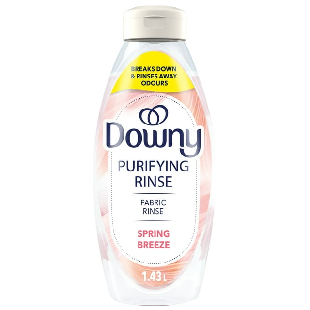 Bottle of Downy Purifying Rinse fabric softener and odour remover in Spring Breeze scent, 1.43 liters