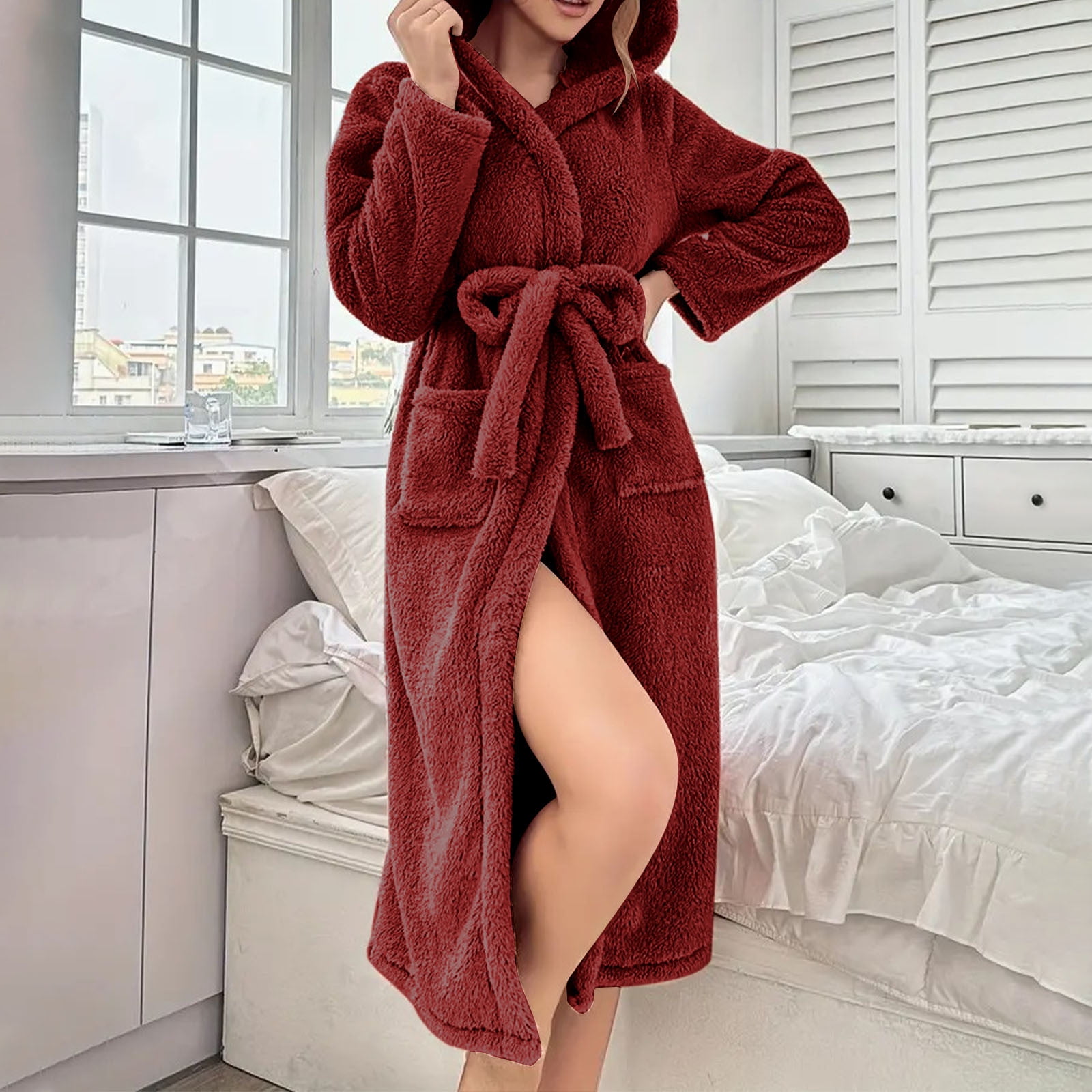 Peignoir long à capuche en tissu éponge pour femme - Vêtement de détente personnalisé à manches longues et poches latérales pour un confort et une chaleur ultimes - Robe de nuit en