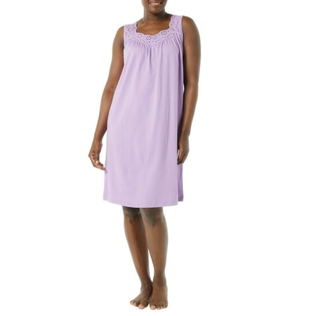 

AmeriMark Women s Sleeveless Night Gown w/ Lace Scoop Neckline & Shirred Bodice Lilac 1X