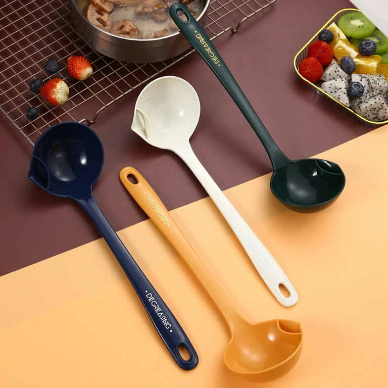 Kitchen Ladle Soup Fat Oil Separator Ladle Long Handle Ladle Hot Pot Spoon