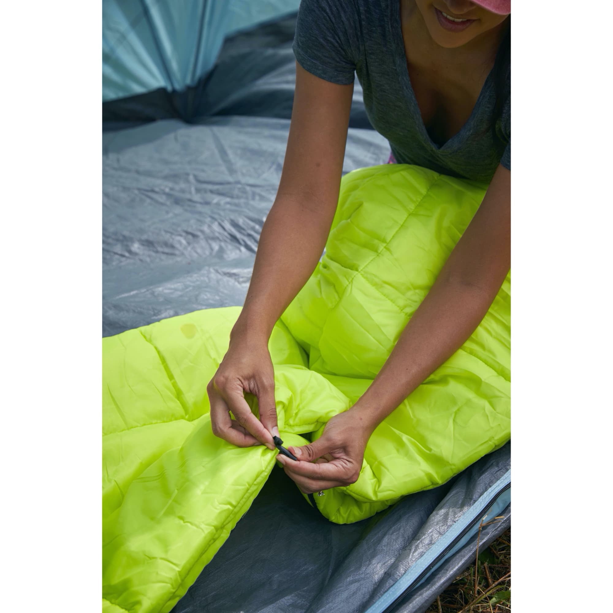 Coleman Kompact 40 Degree F Big & Tall Contour Sleeping Bag, Spider Mum