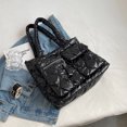 thumbnail image 1 of Bolsa cruzados de otoño e invierno de hombro acolchados grandes para la compra (negro) Ehuebsd Para Estrenar, 1 of 9