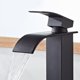 thumbnail image 5 of Grifo de baño cascada, grifo de lavabo cromado con válvula cerámica, grifo monomando para lavabo de baño con agua fría y caliente, grifo de lavabo de latón, grifo monomando para lavabo, 5 of 6