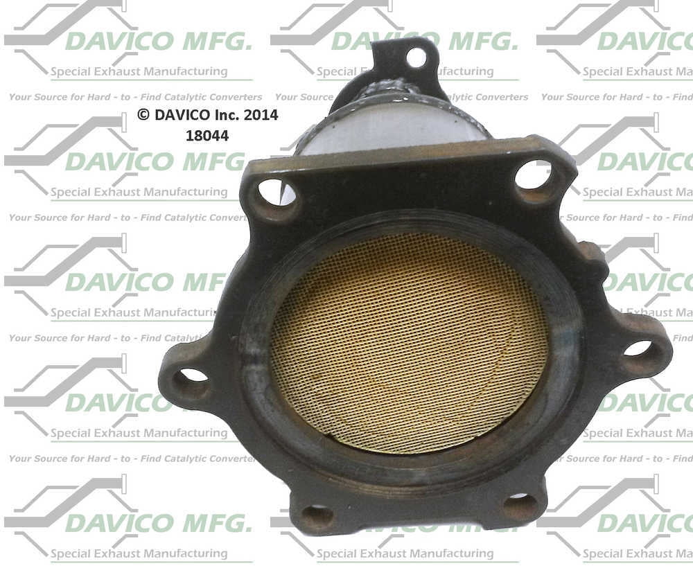 Davico Mfg Catalytic Converter P/N:18044 Fits select: 2001-2004 NISSAN PATHFINDER, 2001-2003 INFINITI QX4