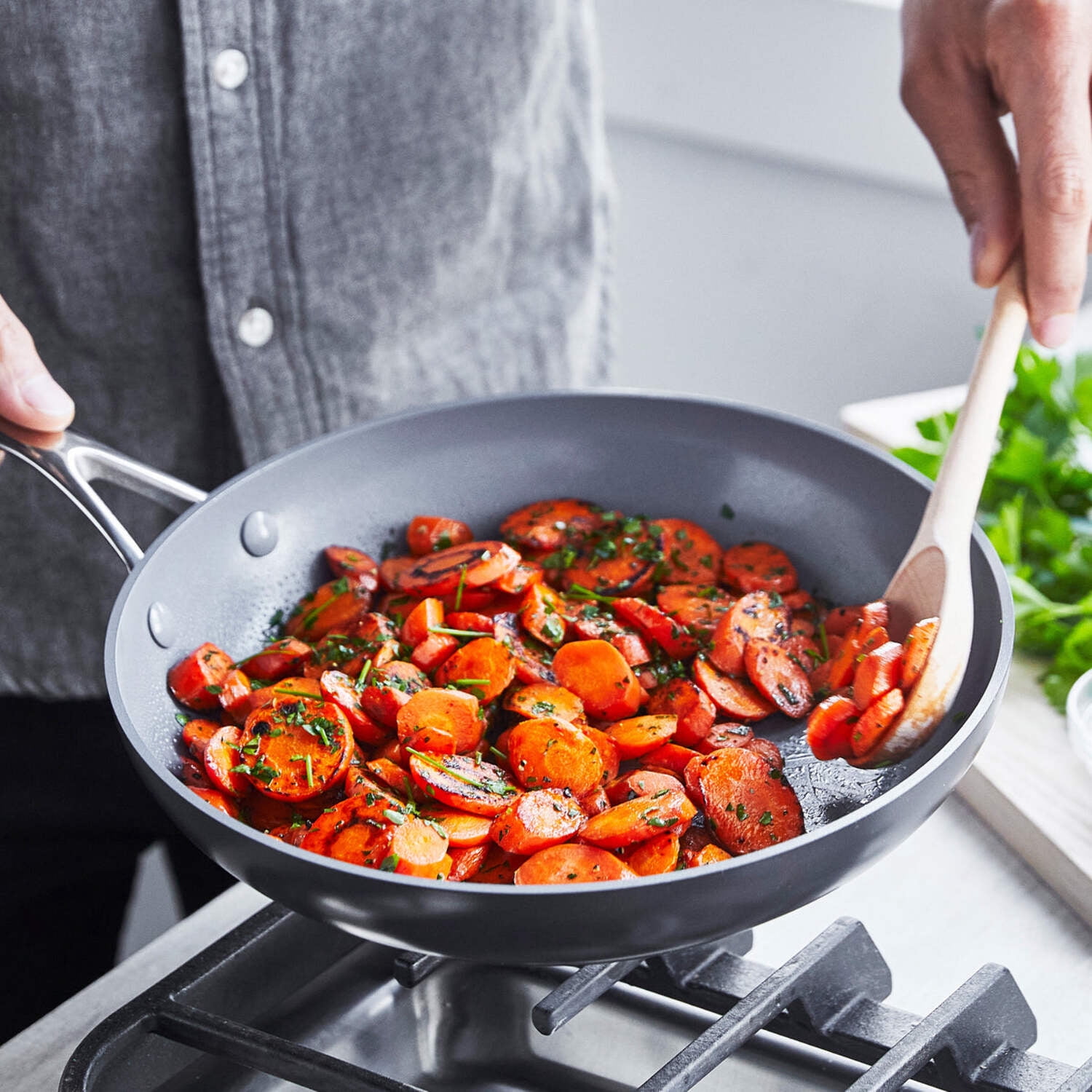GreenPan Valencia Pro Healthy Ceramic Nonstick 12″ Fry Pan