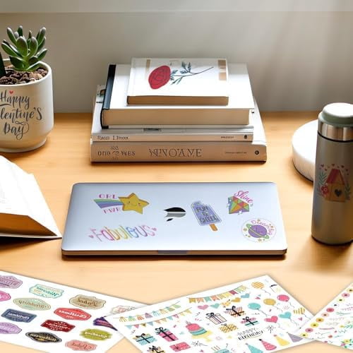 60 Sheets Printable Clear Vinyl Sticker Paper for Inkjet Printers, Transparent Paper of 8.5x11"DIY Personalized Self-adhesive Paper That Is Tear Resistant, Waterproof Labels, Easy to Cut