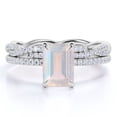 thumbnail image 1 of JeenMata Anillo Nupcial de 1,5 Quilates con Piedra Lunar Arcoíris Facetada y Pavé de Moissanita Engastado en Oro Blanco de 1,58 K sobre Plata, 1 of 6