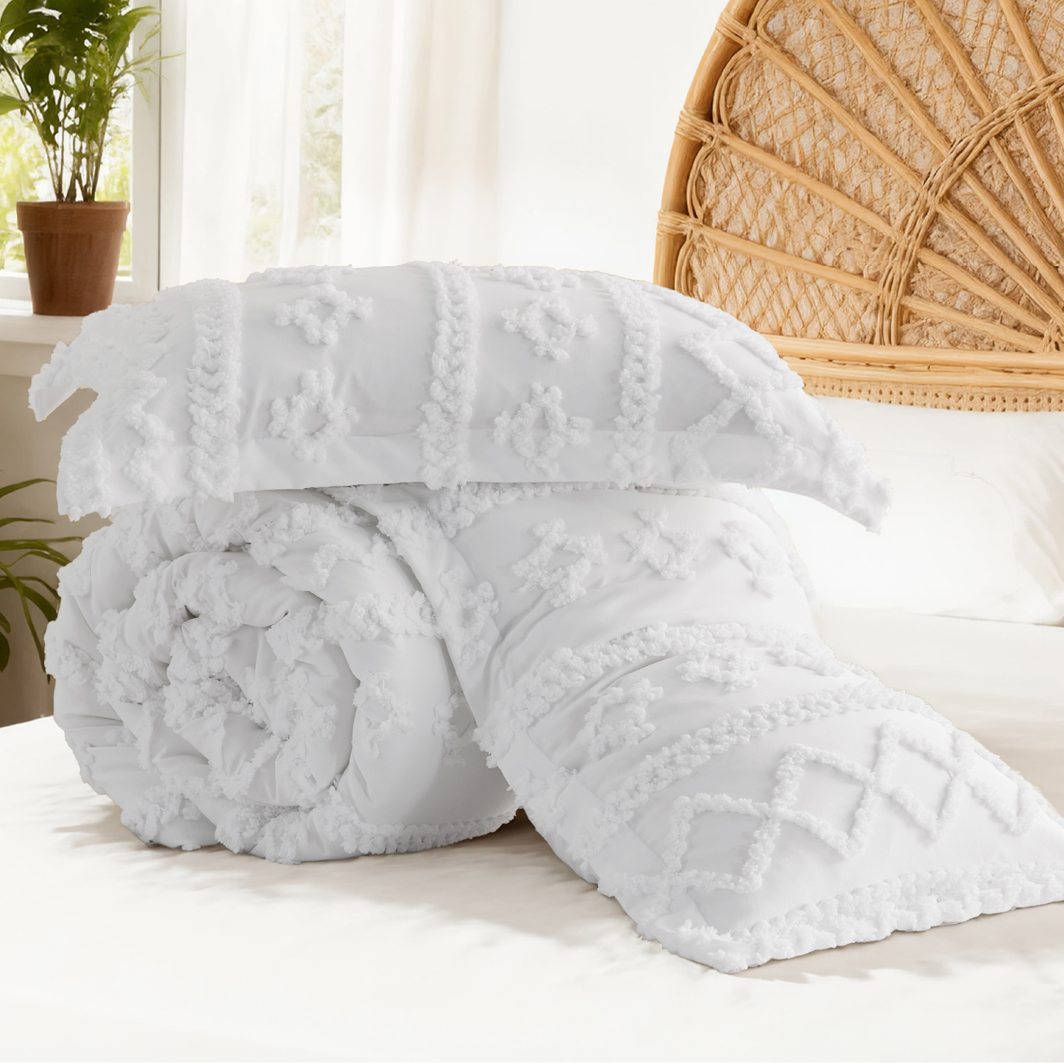 U by Bedsure Tufted Boho Comforter Set, 2 Pieces Farmhouse Shabby Chic Embroidery Bed Set, Soft Jacquard Comforter for All Seasons,Twin,Pure White