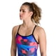 thumbnail image 2 of Traje de baño ARENA MaxLife con estampado ligero y espalda caída para mujer, 2 of 6