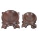thumbnail image 1 of Base de madera con bolas de cristal de 2 piezas, 1 of 3