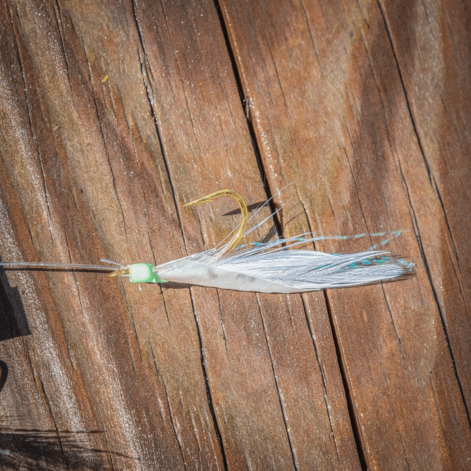 Tsunami Sabiki Bait Fishing Rig Size 14 – Iridescent Green Glow