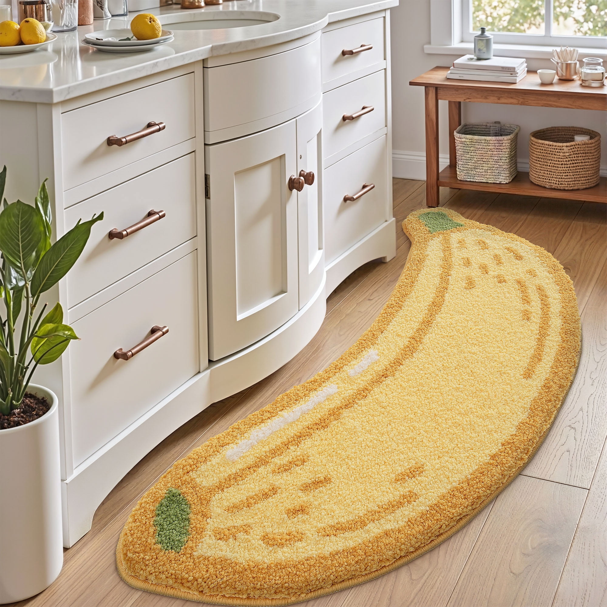FRABE Bathroom Rug Cute Funny Banana, Soft Plush Fluffy Non Slip Absorbent Mat, Fruit Decor Carpet for Kids Room, Kitchen, Badroom, 20x40