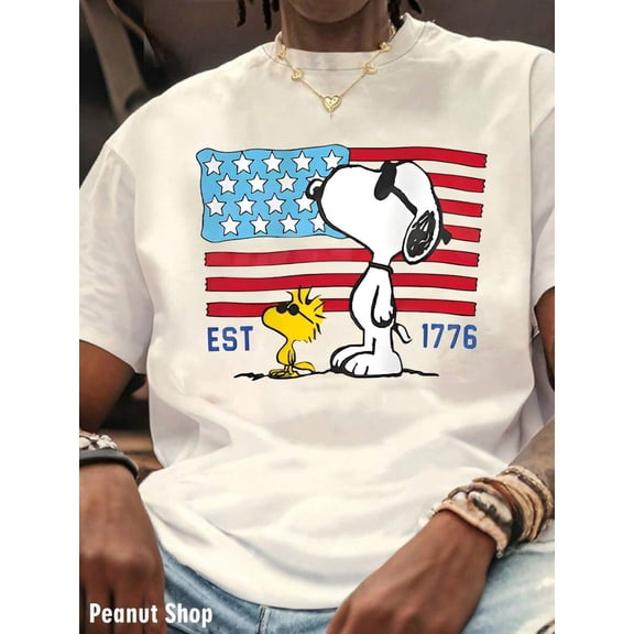 Flag Independence Day Cartoon Snoopy T-Shirt, 100% Cotton Crew Neck, Casual Patriotic Short Sleeve Tee, Perfect For 4th Of July & Daily Casual Style