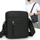 thumbnail image 1 of Bolsa de pecho | Bolsa deportiva cruzada de nailon con múltiples bolsillos | Correa ajustable para correr y uso diario | Gris, negro, morado y azul, 1 of 6
